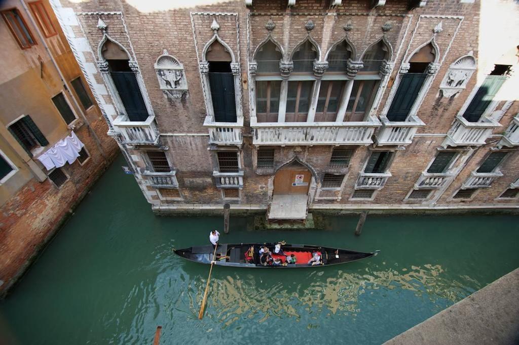 Ca Foscarini 1 Apartment Venice Exterior photo